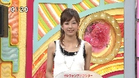 女子アナ加藤綾子のタンクトップ姿キャプチャ画像
